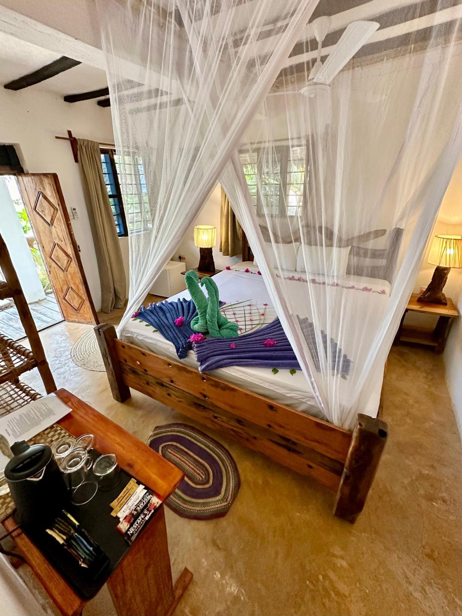 Hebe Bungalows Lodge Matemwe  Exterior photo